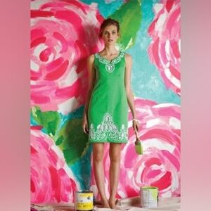 Lilly Pulitzer Delia green embroidered eyelet shift dress size 2